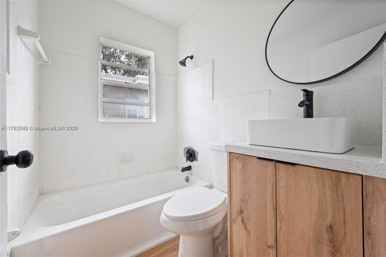 417 NW 15th Ave, Unit 1, Fort Lauderdale, FL 33311 Photo