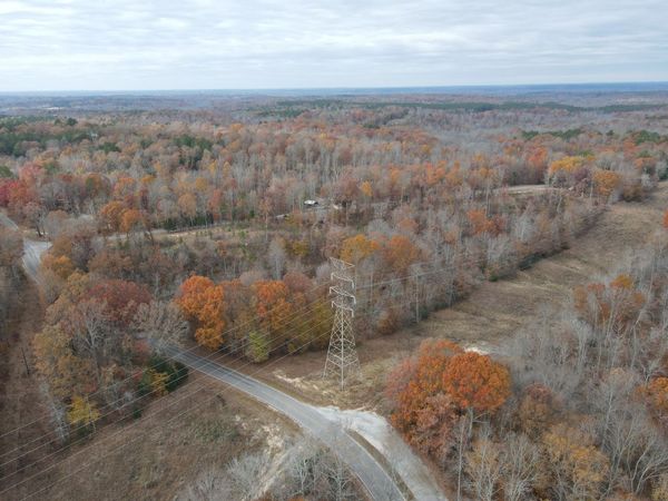2642 Mount Carmel Rd, Unit 1, Camden, TN 38320