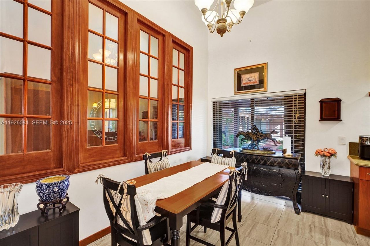 531 Leslie Dr, Hallandale Beach, FL 33009 Photo