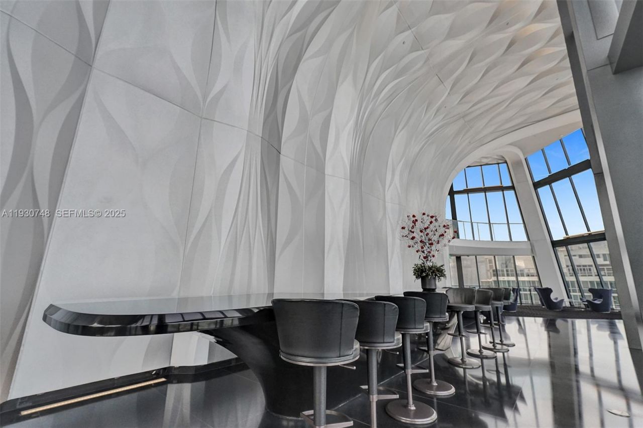 1000 Biscayne Blvd , Unit 3902, Miami, FL 33132 Photo