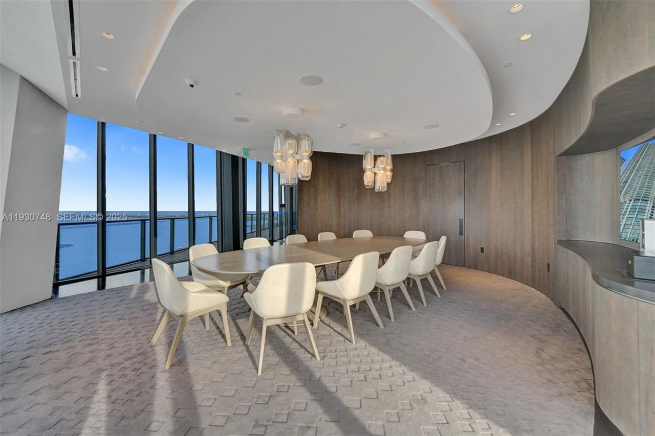 1000 Biscayne Blvd , Unit 3902, Miami, FL 33132 Photo