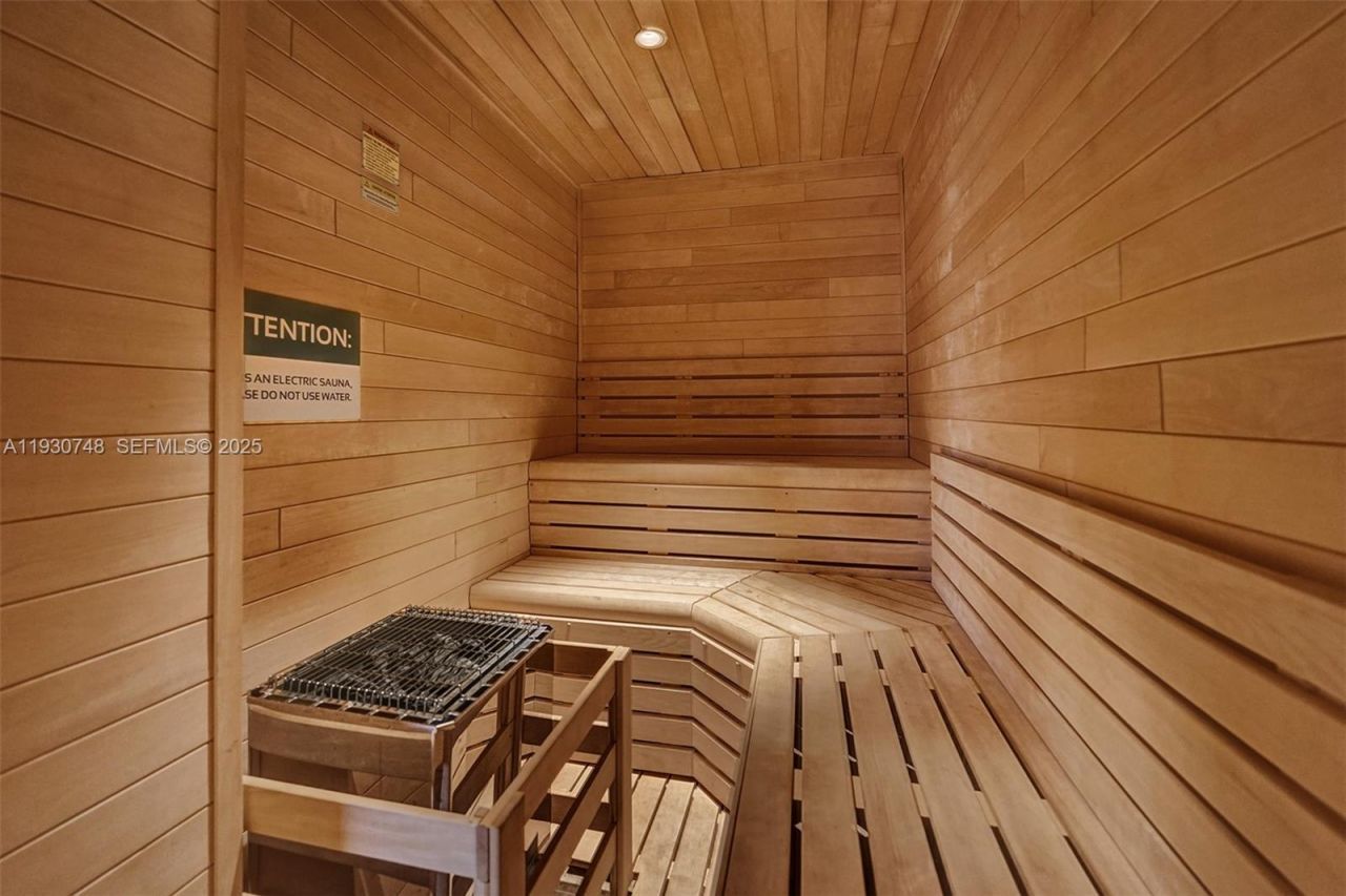 1000 Biscayne Blvd , Unit 3902, Miami, FL 33132 Photo