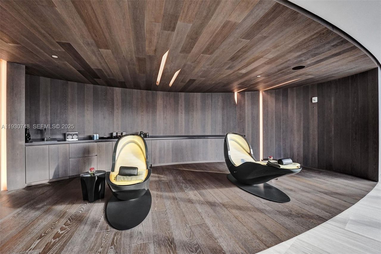 1000 Biscayne Blvd , Unit 3902, Miami, FL 33132 Photo