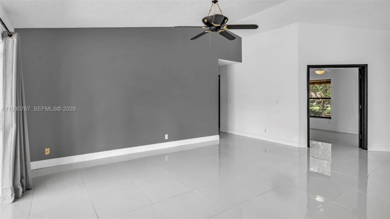 2940 NW 114th Way, Coral Springs, FL 33065 Photo