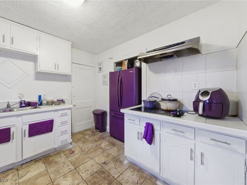 452 E 143rd Street, Cleveland, OH 44110 Photo 12