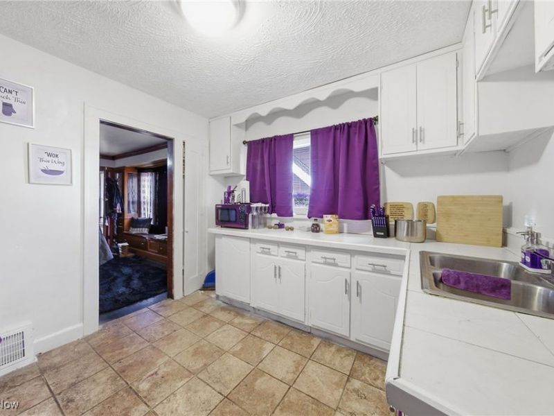 452 E 143rd Street, Cleveland, OH 44110 Photo 14