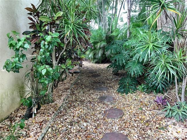 23277 Barlake Drive, Boca Raton, FL 33433 Photo