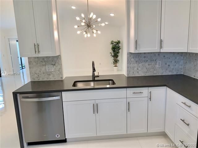 23277 Barlake Drive, Boca Raton, FL 33433 Photo