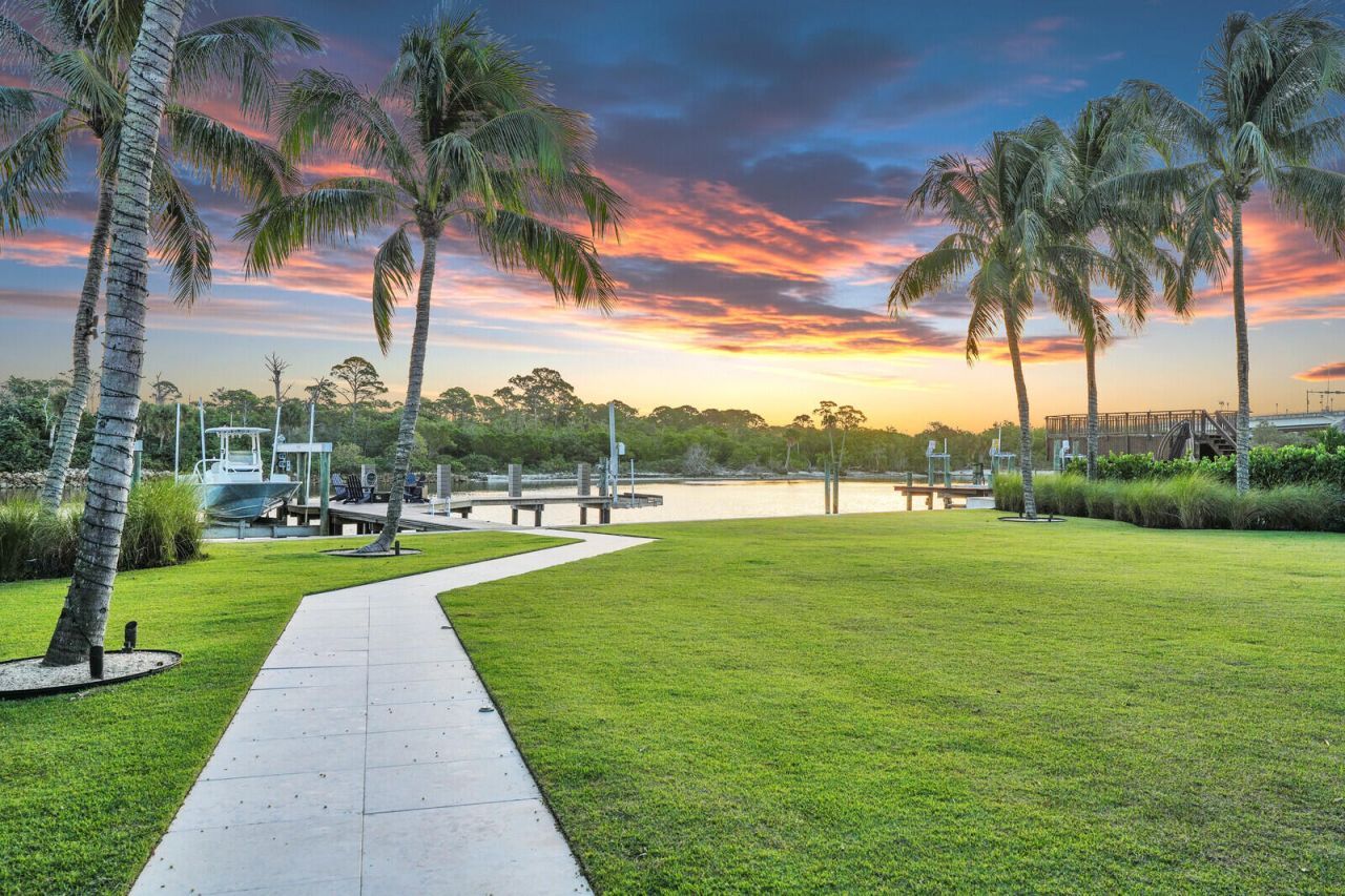 14140 Paradise Point Road, Palm Beach Gardens, FL 33410 Photo