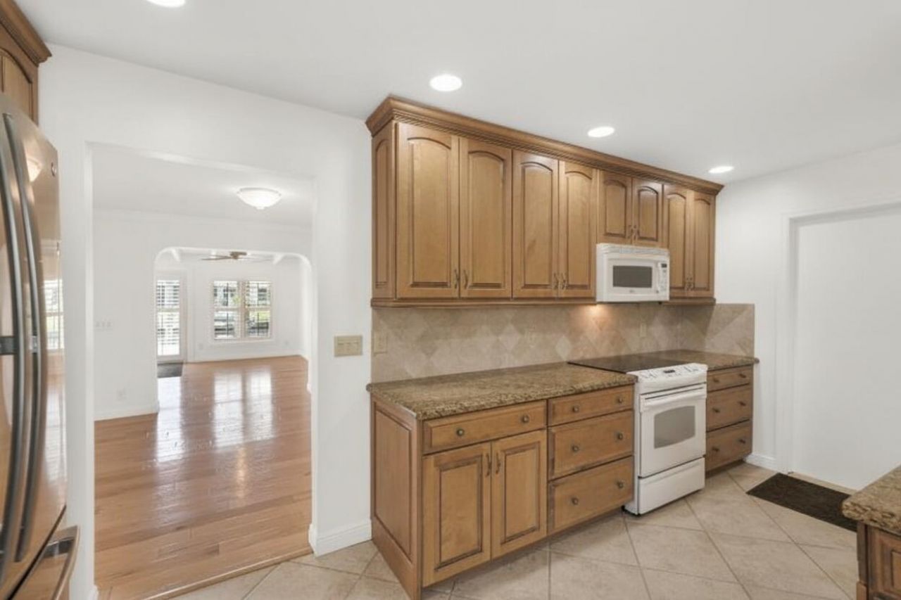 8502 SE Royal Street, Hobe Sound, FL 33455 Photo