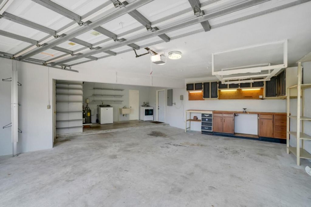 8502 SE Royal Street, Hobe Sound, FL 33455 Photo