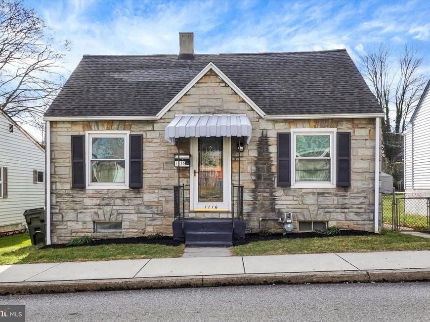 1116 W College Avenue, York, PA 17404 Main Photo