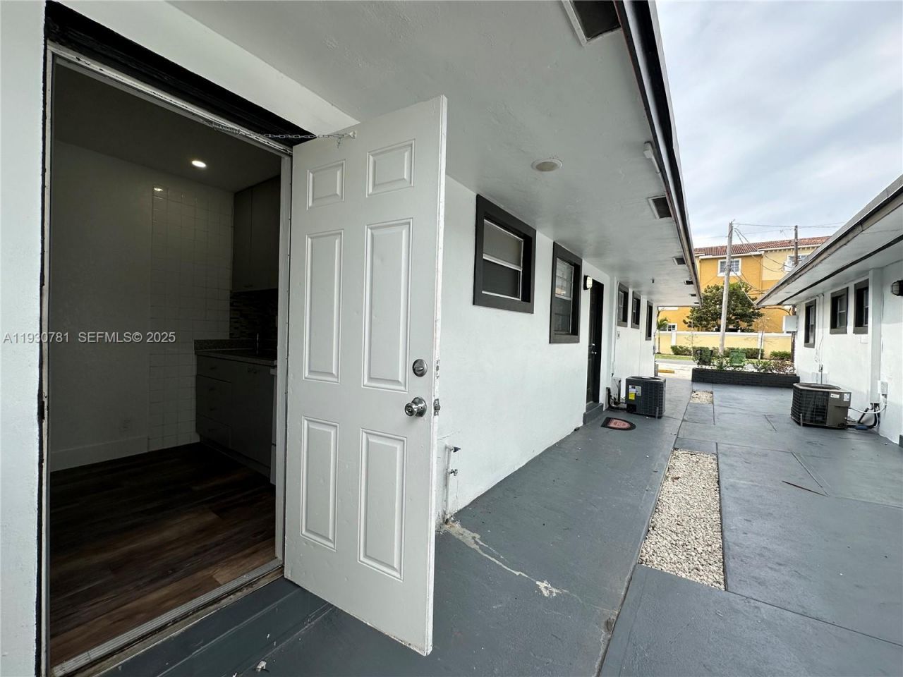 112 NW 2nd Ave, Unit C, Hallandale Beach, FL 33009 Photo