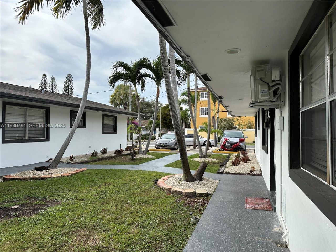 112 NW 2nd Ave, Unit C, Hallandale Beach, FL 33009 Photo