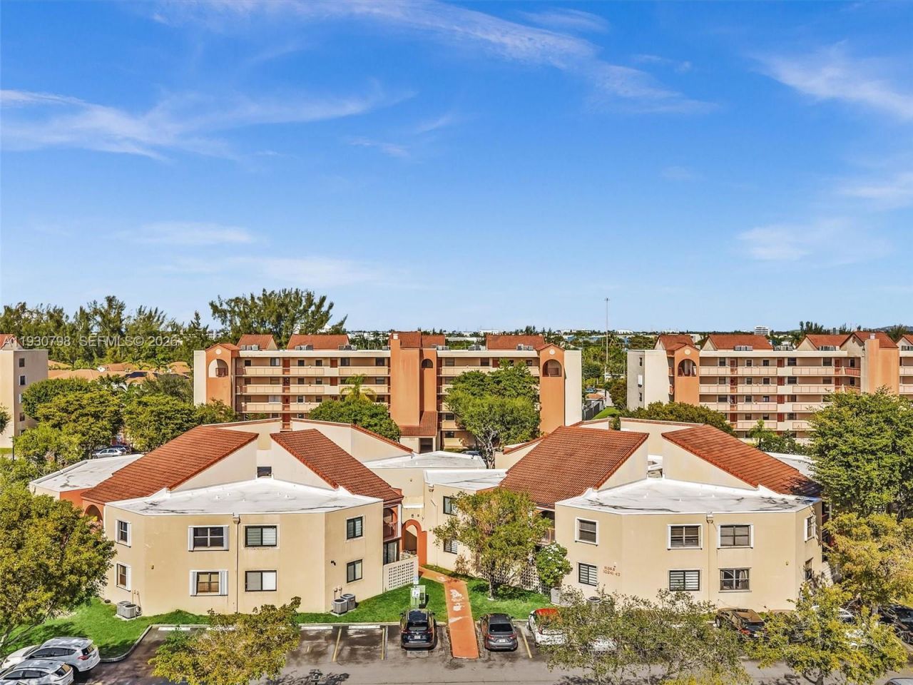 10241 NW 9th St Cir, Unit 204-5, Miami, FL 33172 Photo