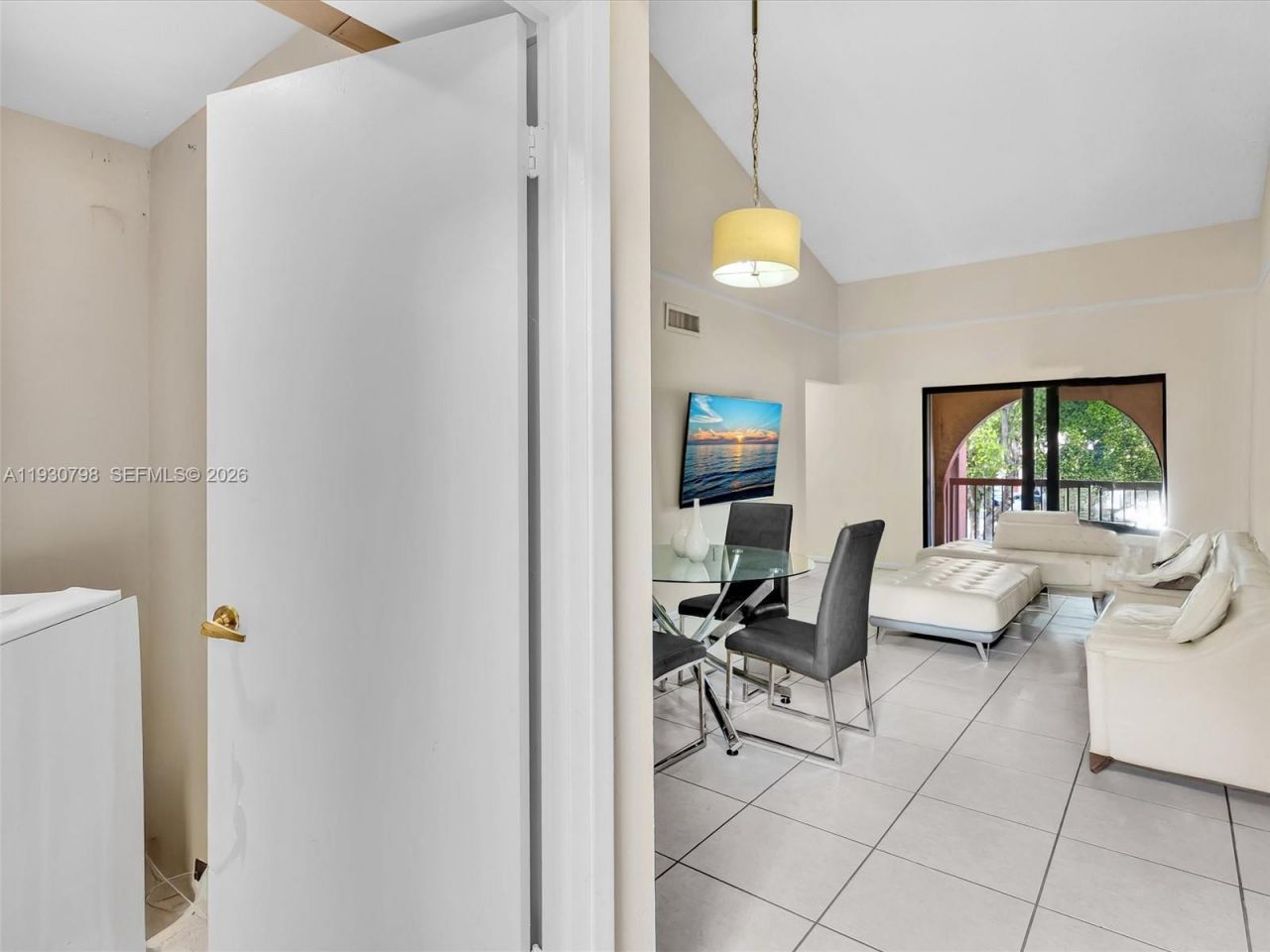 10241 NW 9th St Cir, Unit 204-5, Miami, FL 33172 Photo