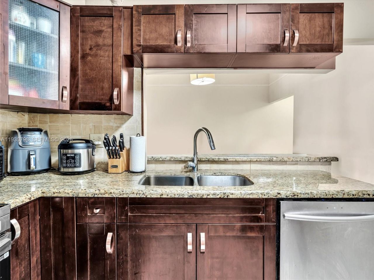 10241 NW 9th St Cir, Unit 204-5, Miami, FL 33172 Photo