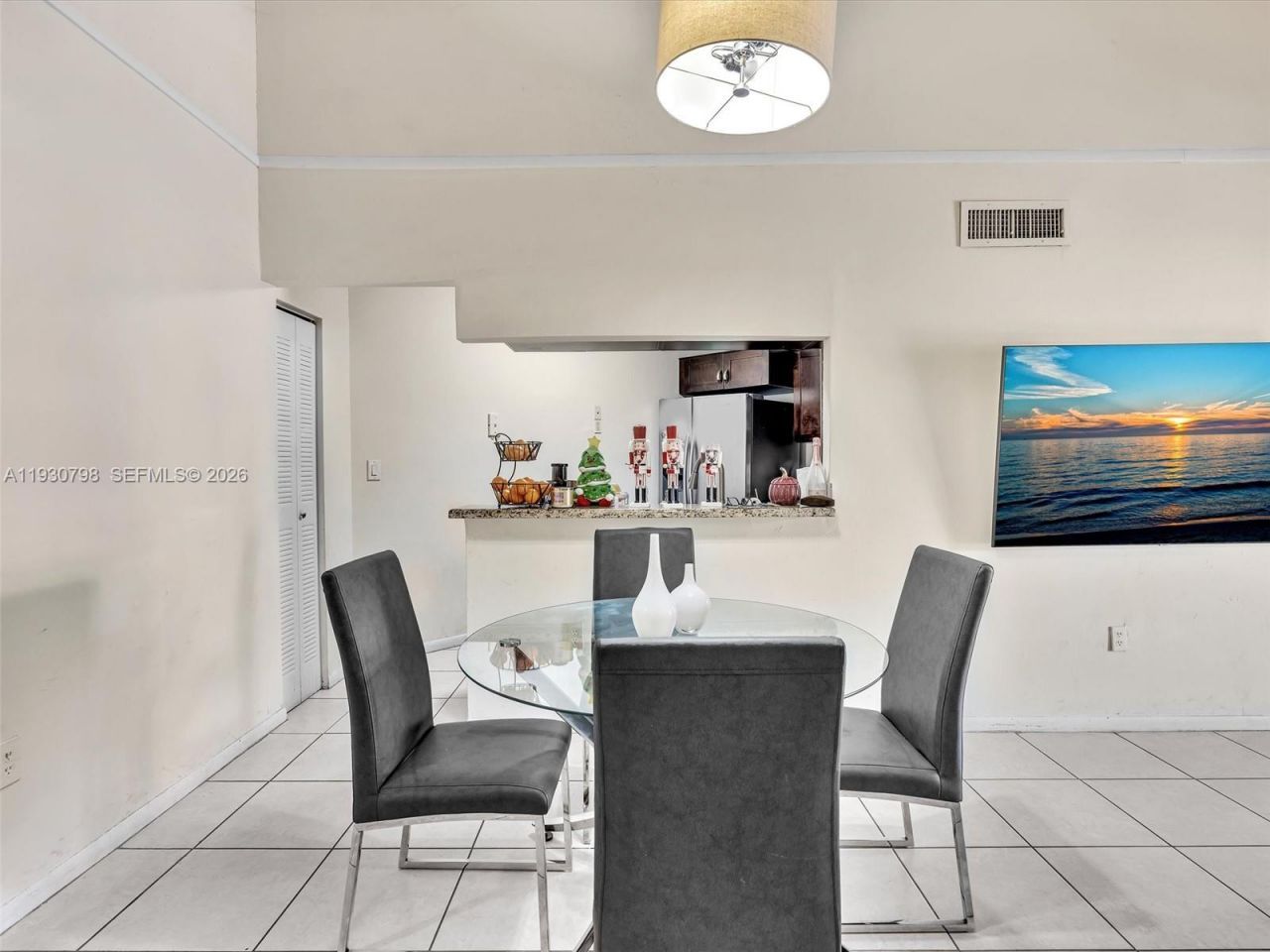 10241 NW 9th St Cir, Unit 204-5, Miami, FL 33172 Photo