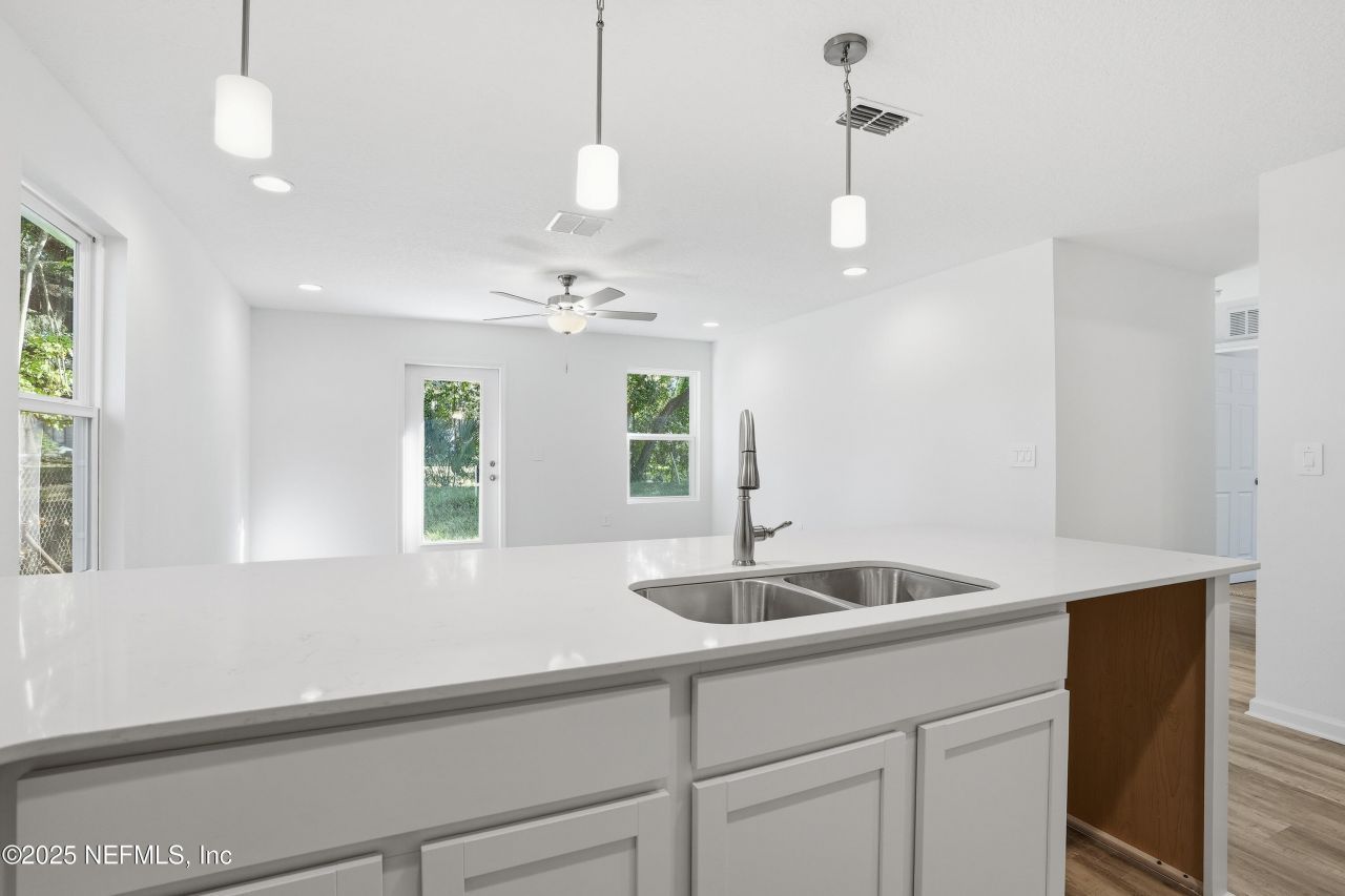 5124 Shenandoah Avenue, Jacksonville, FL 32254 Photo