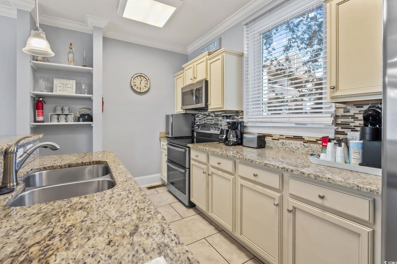 7401 N Ocean Blvd. Photo 7