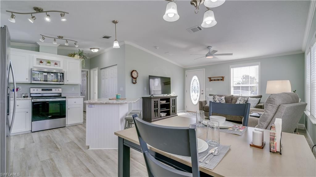 5321 White Sky Cir, Fort Myers, FL 33908 Photo