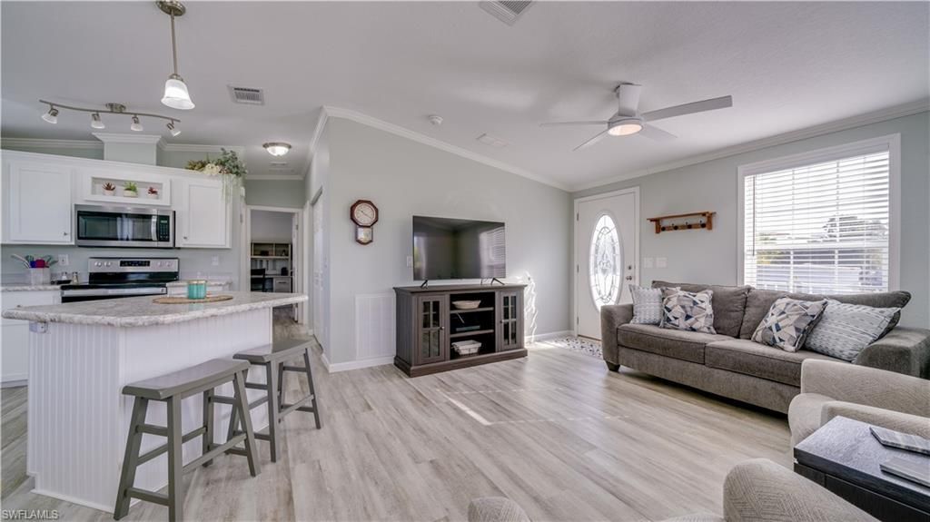 5321 White Sky Cir, Fort Myers, FL 33908 Photo