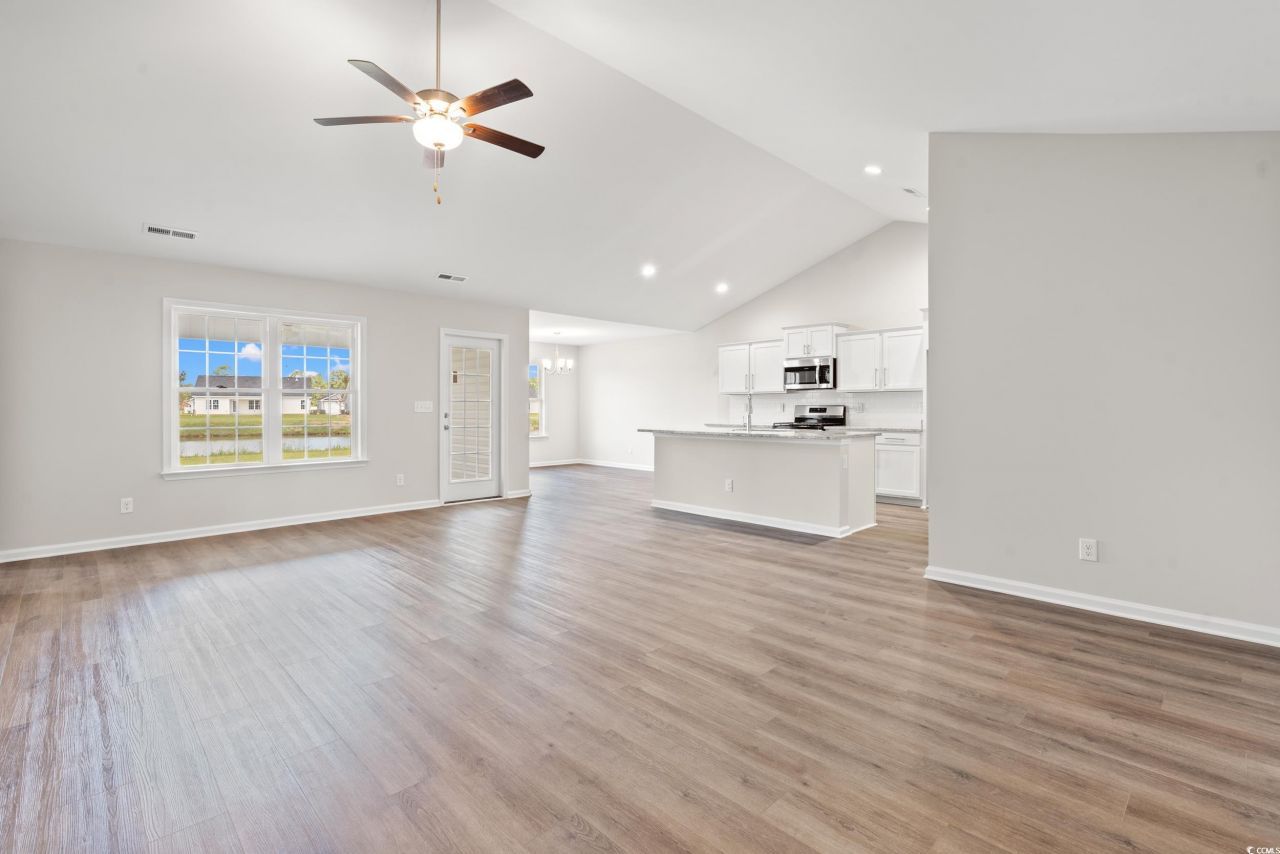 936 Woodside Dr. Photo 4