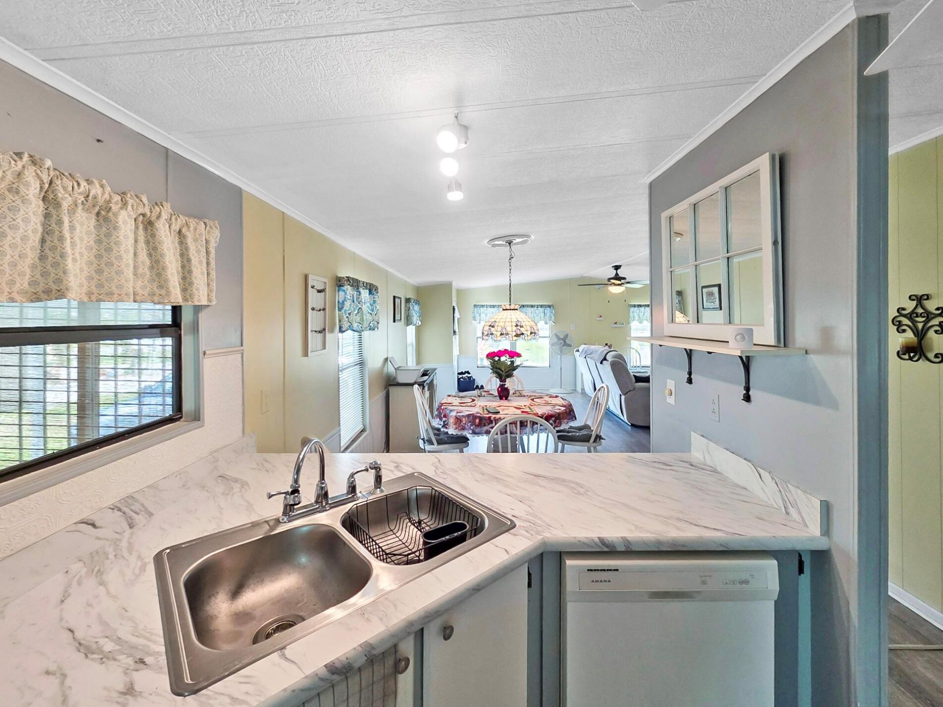 35 Flores Del Norte, Fort Pierce, FL 34951 Photo