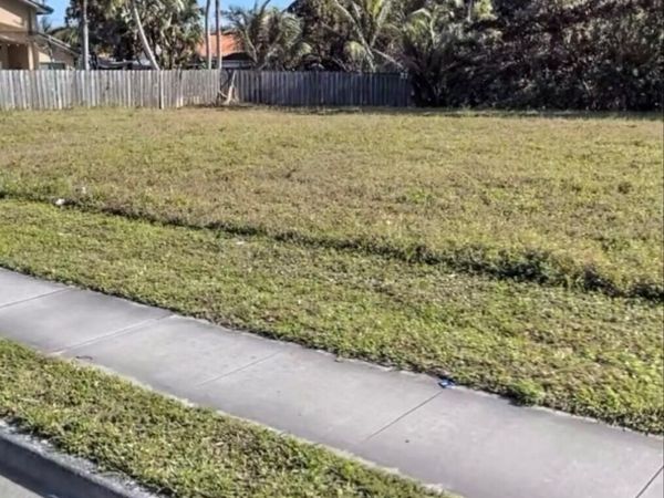 0000 Emilio Lane, Palm Springs, FL 33406