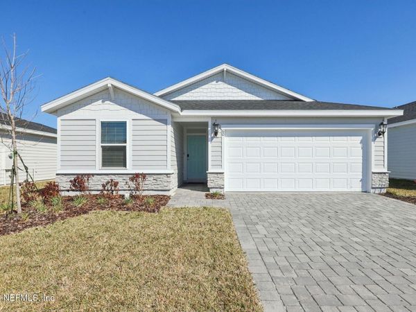 60 ARARAT Drive, Palm Coast, FL 32137