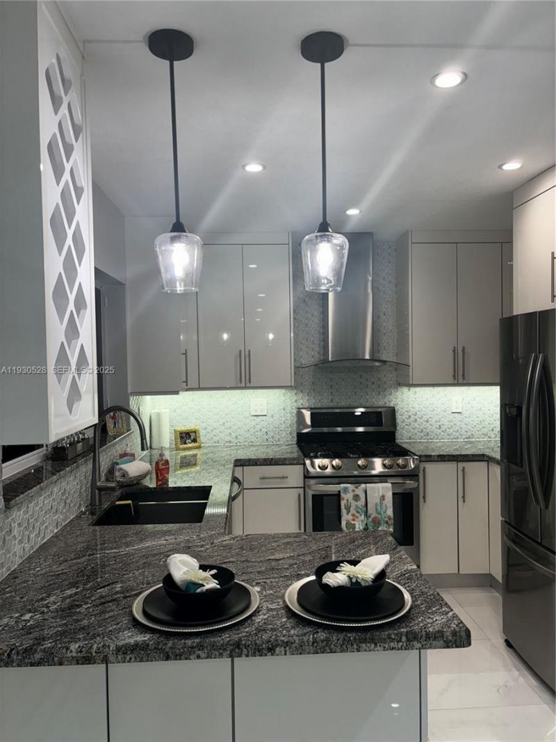 18632 SW 93rd Ct, Cutler Bay, FL 33157 Photo