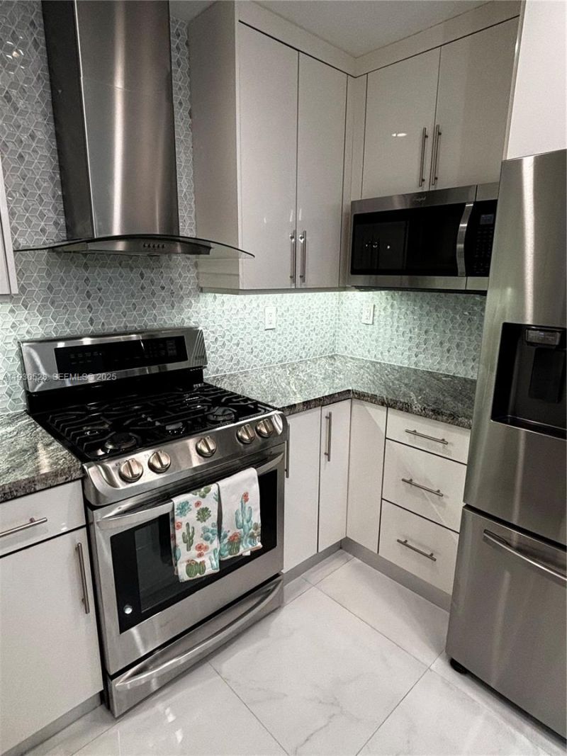 18632 SW 93rd Ct, Cutler Bay, FL 33157 Photo