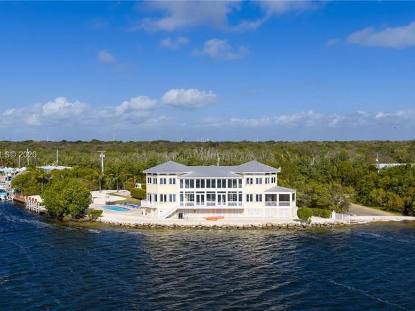 57 Garden Cove Dr, Key Largo, FL 33037