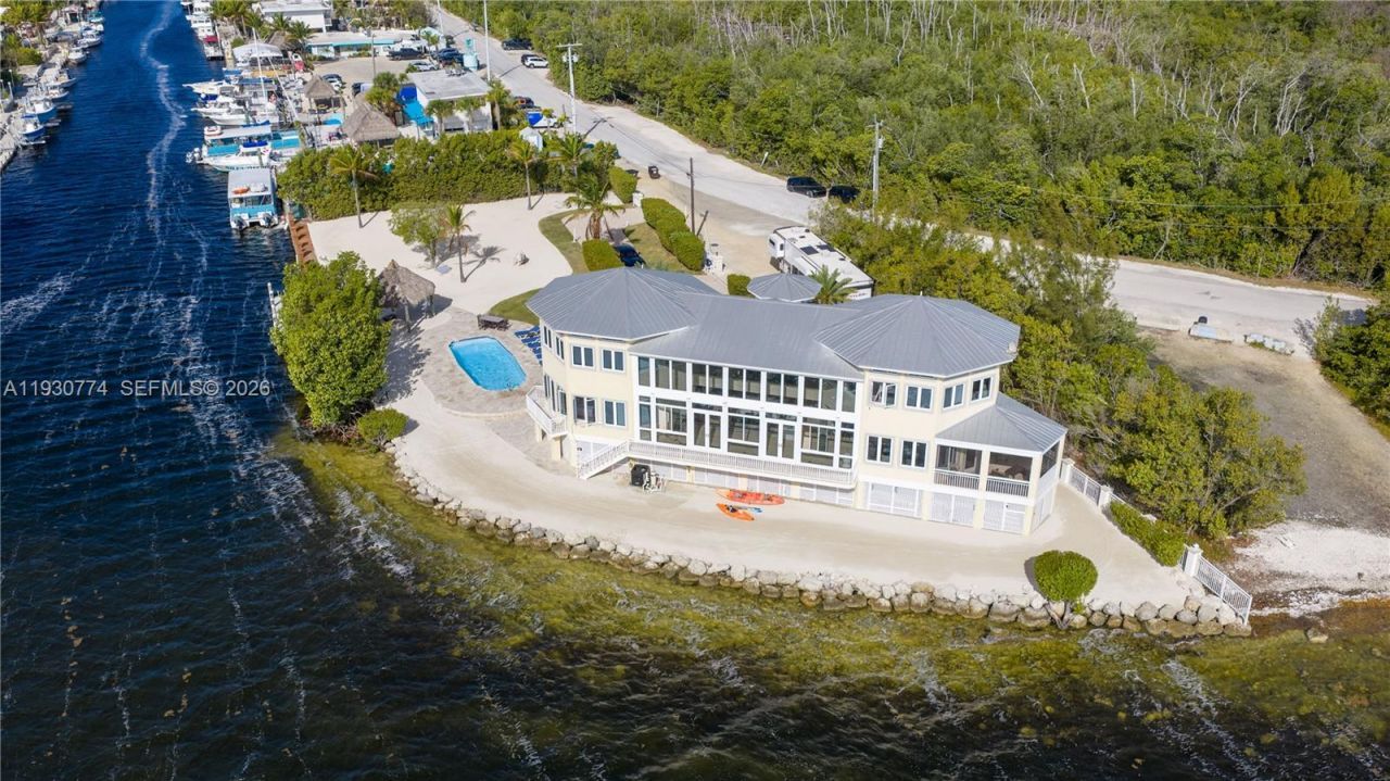 57 Garden Cove Dr, Key Largo, FL 33037 Photo