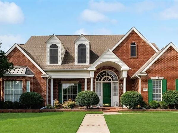 128 Country Club Drive, Heath, TX 75032