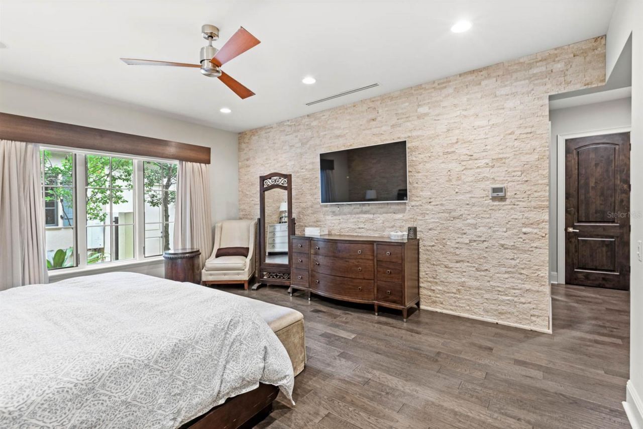 9743 Lounsberry Circle, Golden Oak, FL 32836 Photo