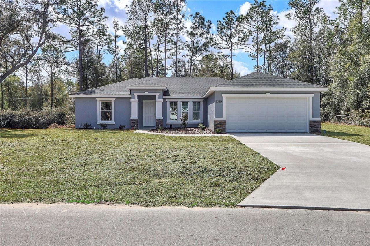 19416 SW 98th Place Road, Dunnellon, FL 34432 Main Photo