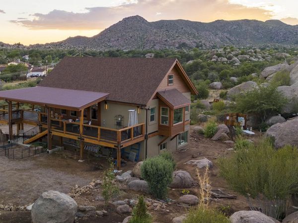 17078 W FOUNTAIN HILL Lane, Yarnell, AZ 85362