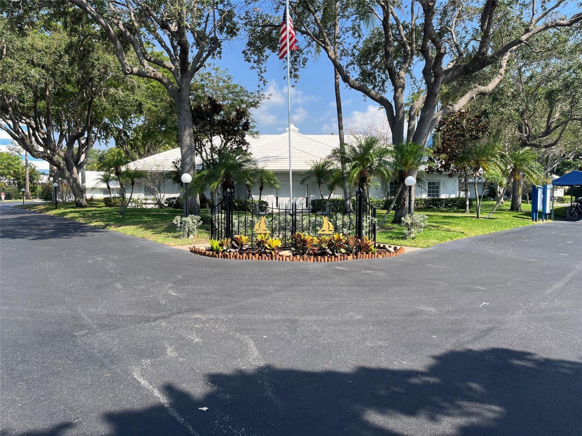 6273 Bay Club Drive, Unit 2, Fort Lauderdale, FL 33308 Photo