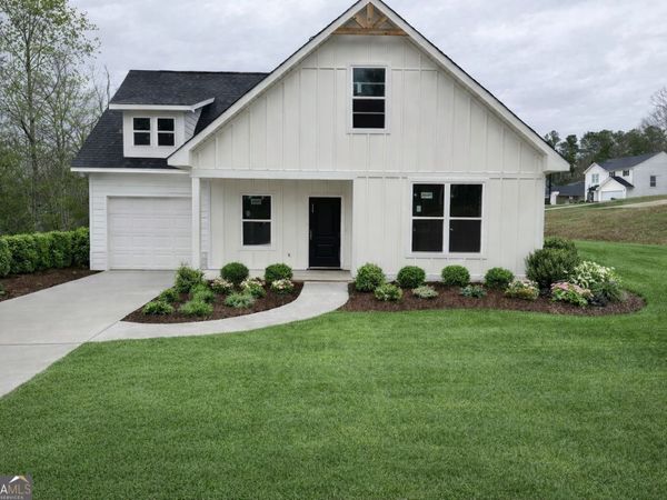 123 Duck Walk Way, Hogansville, GA 30230