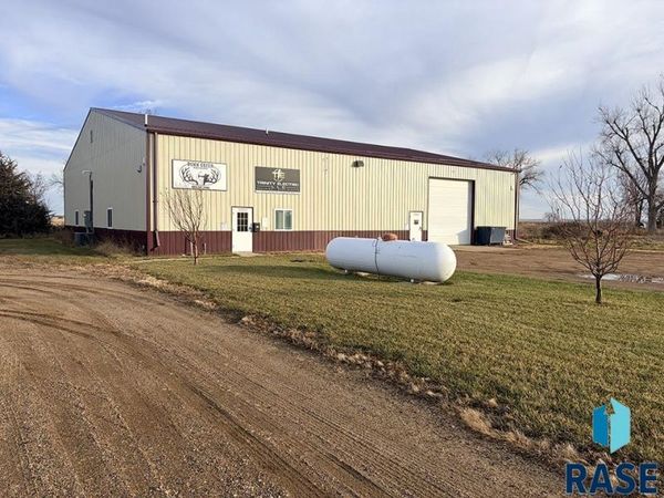 651 E US Highway 18, Menno, SD 57045