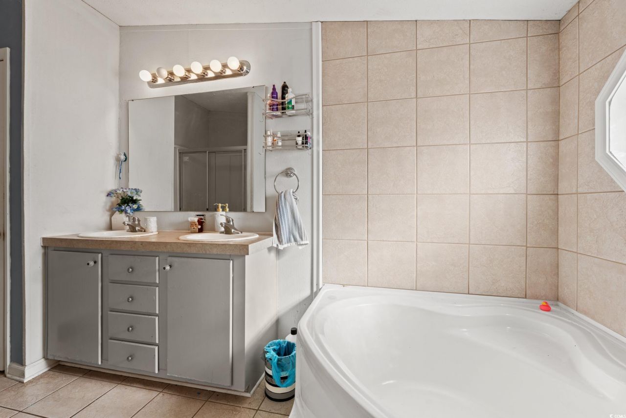 510 Folly Estates Dr. Photo 16