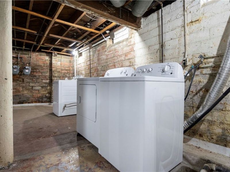 17424 Winslow Road, Cleveland, OH 44120 Photo 37