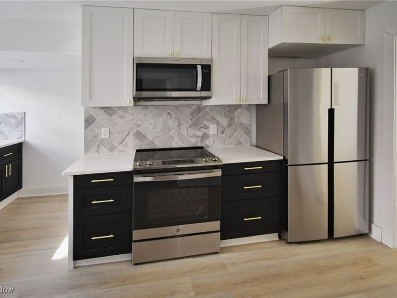 17424 Winslow Road, Cleveland, OH 44120 Photo 5