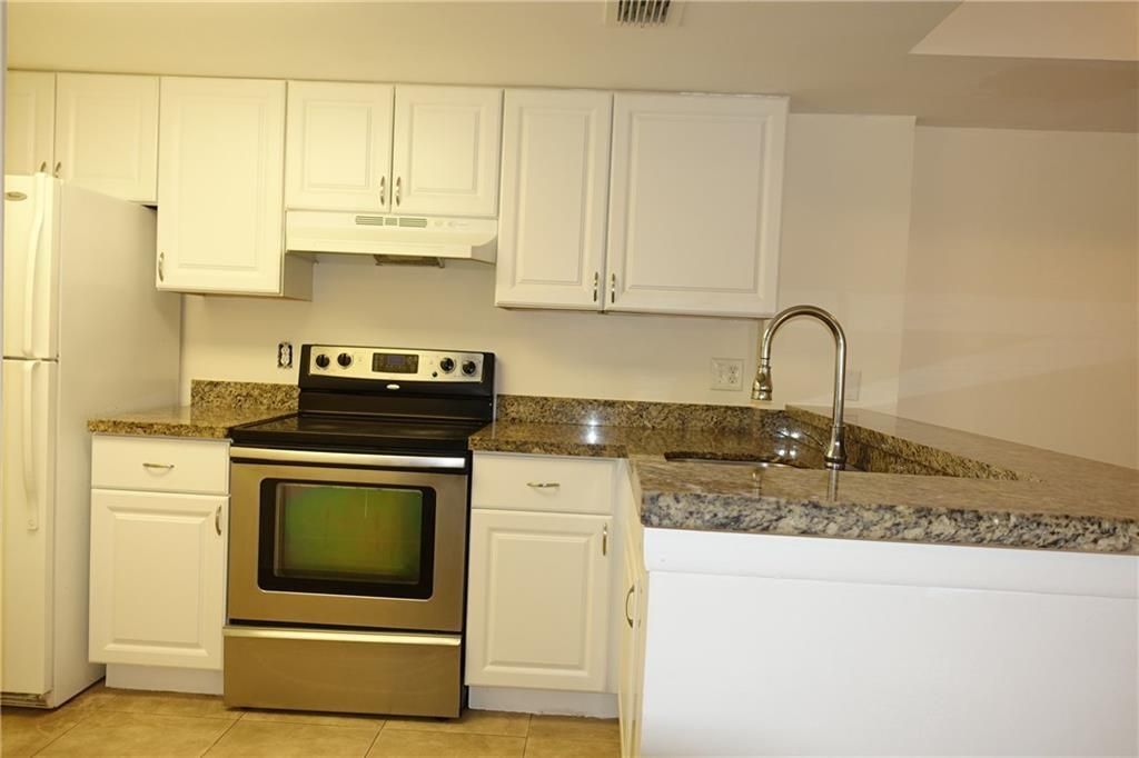 10773 Cleary Boulevard, Unit 107, Plantation, FL 33324 Photo