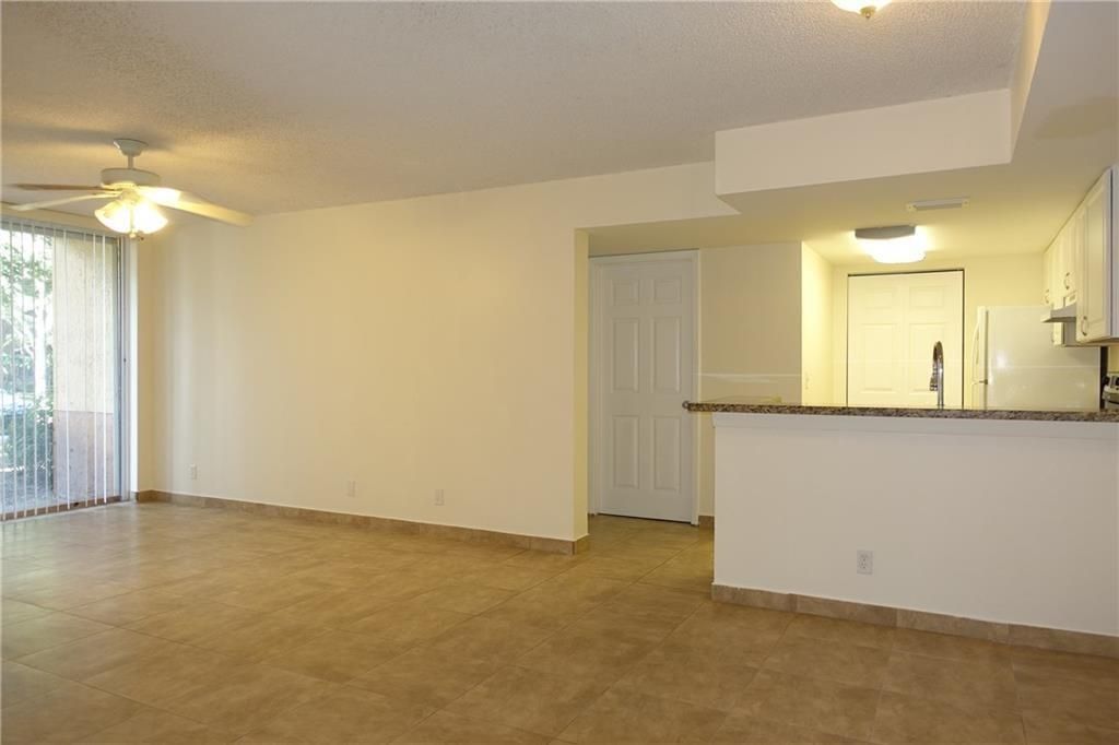 10773 Cleary Boulevard, Unit 107, Plantation, FL 33324 Photo