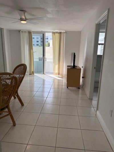 465 Ocean Dr , Unit 507, Miami Beach, FL 33139 Photo