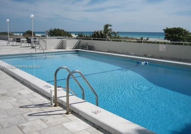 465 Ocean Dr , Unit 507, Miami Beach, FL 33139 Photo