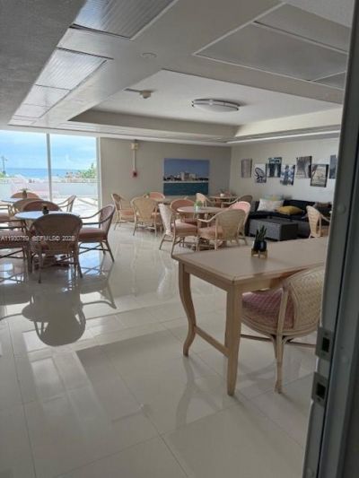 465 Ocean Dr , Unit 507, Miami Beach, FL 33139 Photo