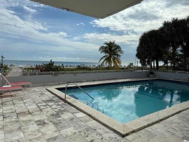 465 Ocean Dr , Unit 507, Miami Beach, FL 33139 Photo